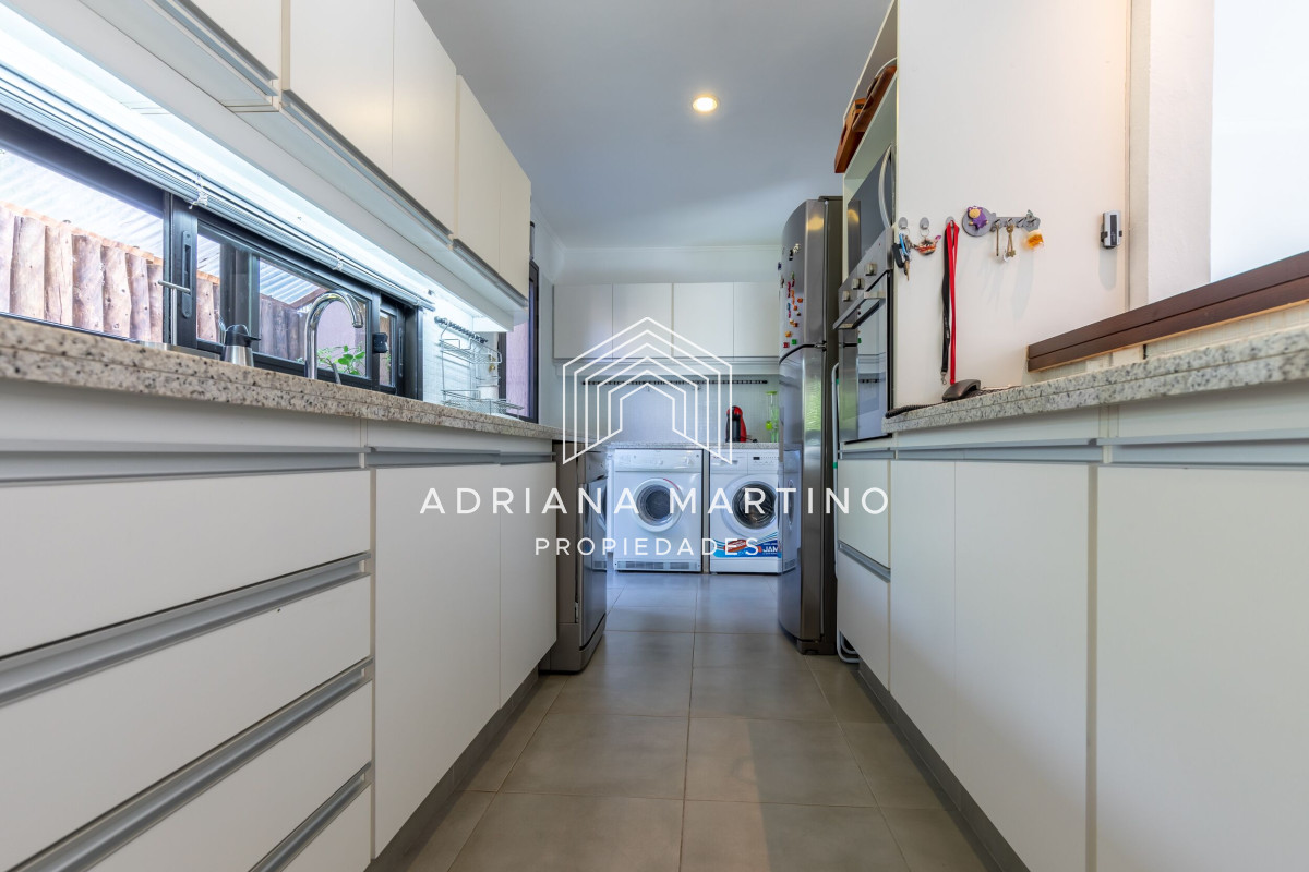 Casa ID.69983 - FINANCIA Hermosa casa en Barrio Privado 