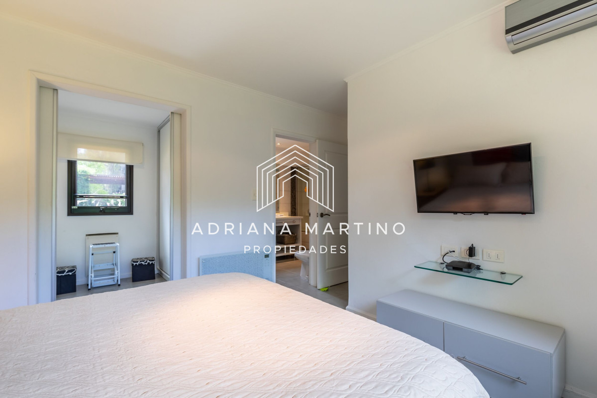 Casa ID.69983 - FINANCIA Hermosa casa en Barrio Privado 