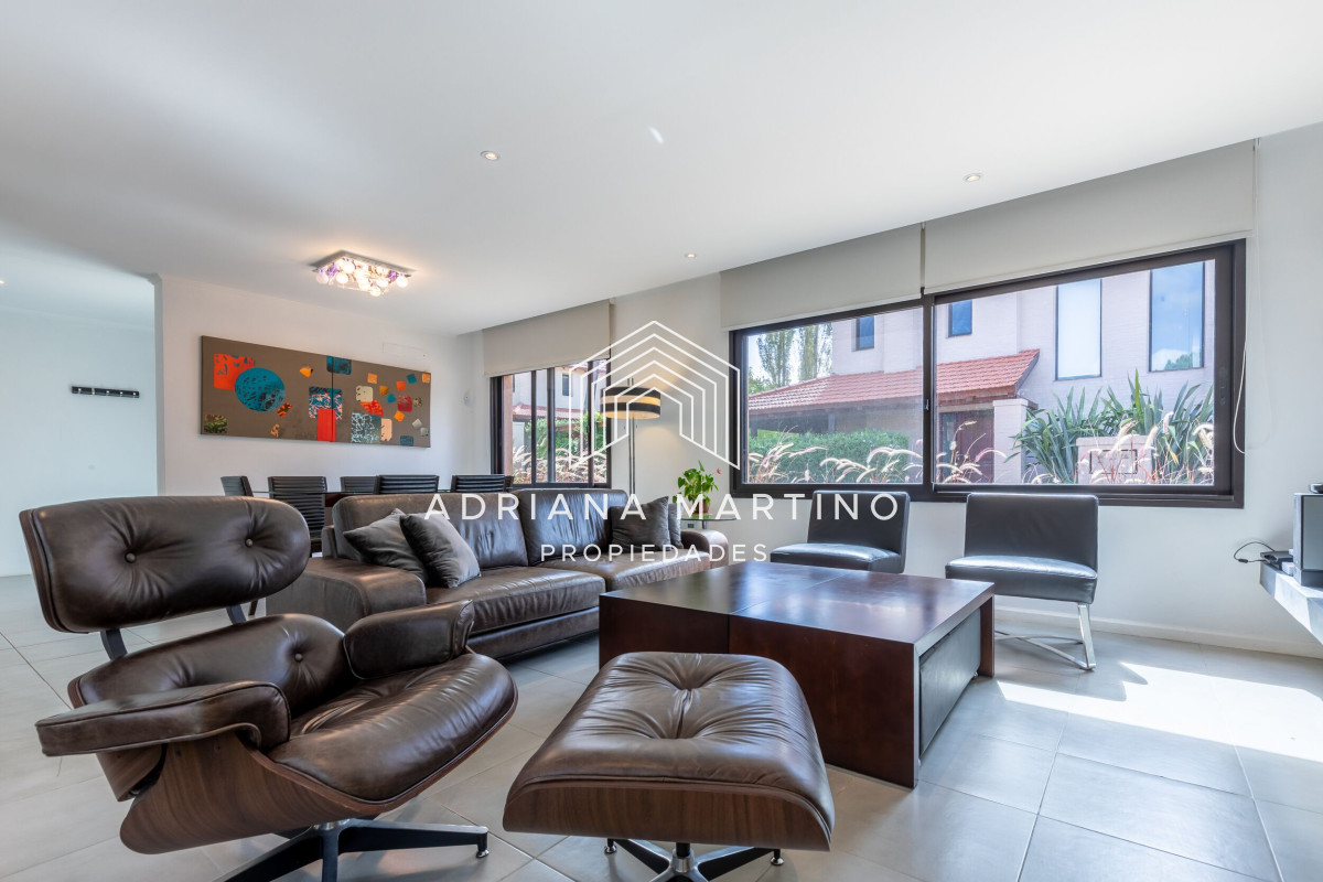 Casa ID.69983 - FINANCIA Hermosa casa en Barrio Privado 