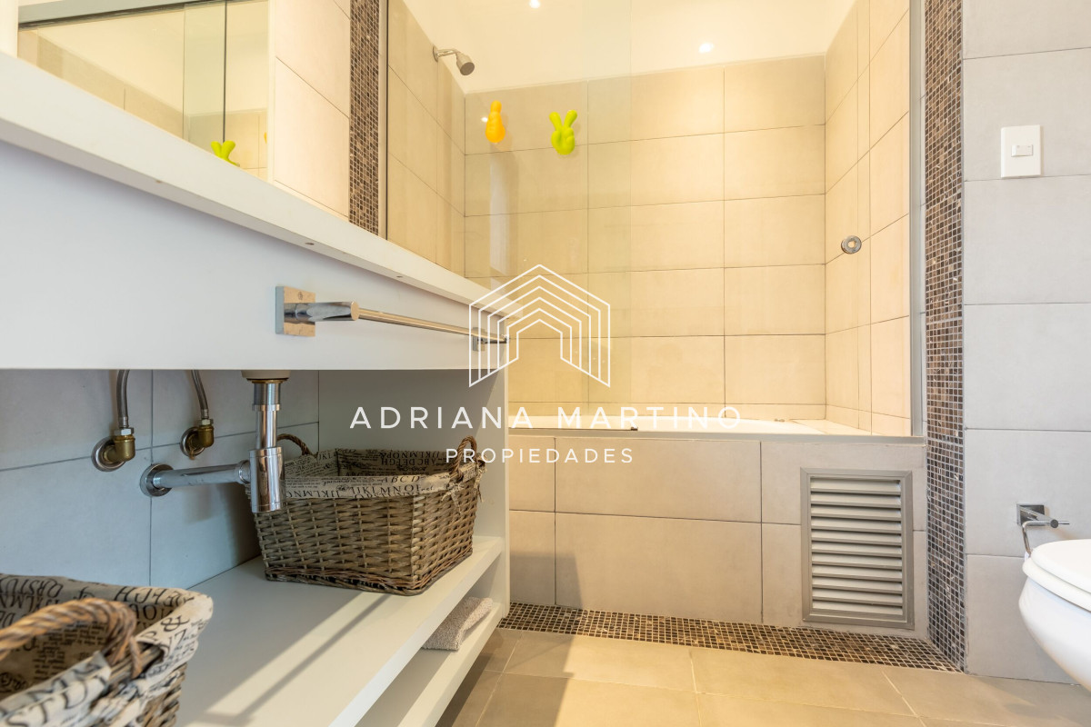 Casa ID.69983 - FINANCIA Hermosa casa en Barrio Privado 