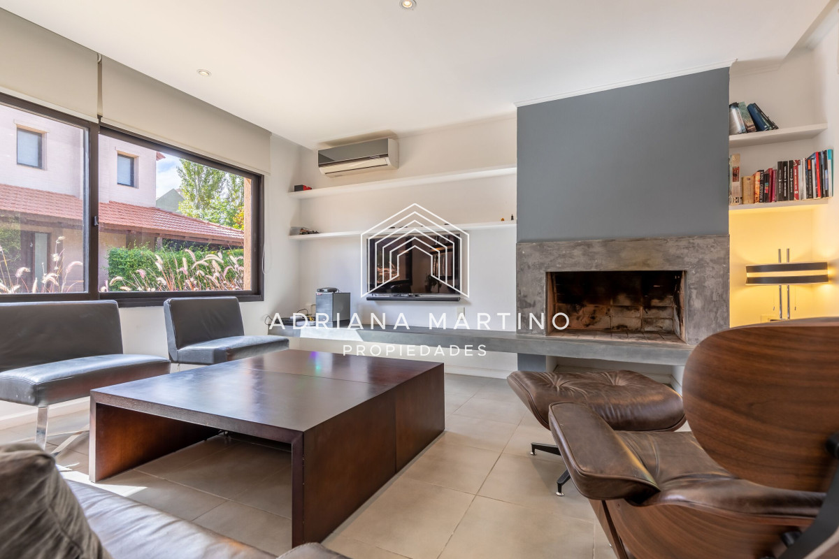 Casa ID.69983 - FINANCIA Hermosa casa en Barrio Privado 