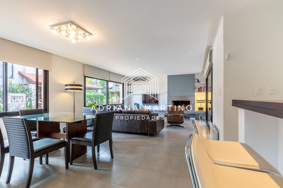 Casa ID.69983 - FINANCIA Hermosa casa en Barrio Privado 