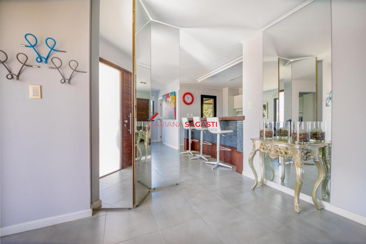 Casa ID.3904 - Venta casa 3 dormitorios pinares