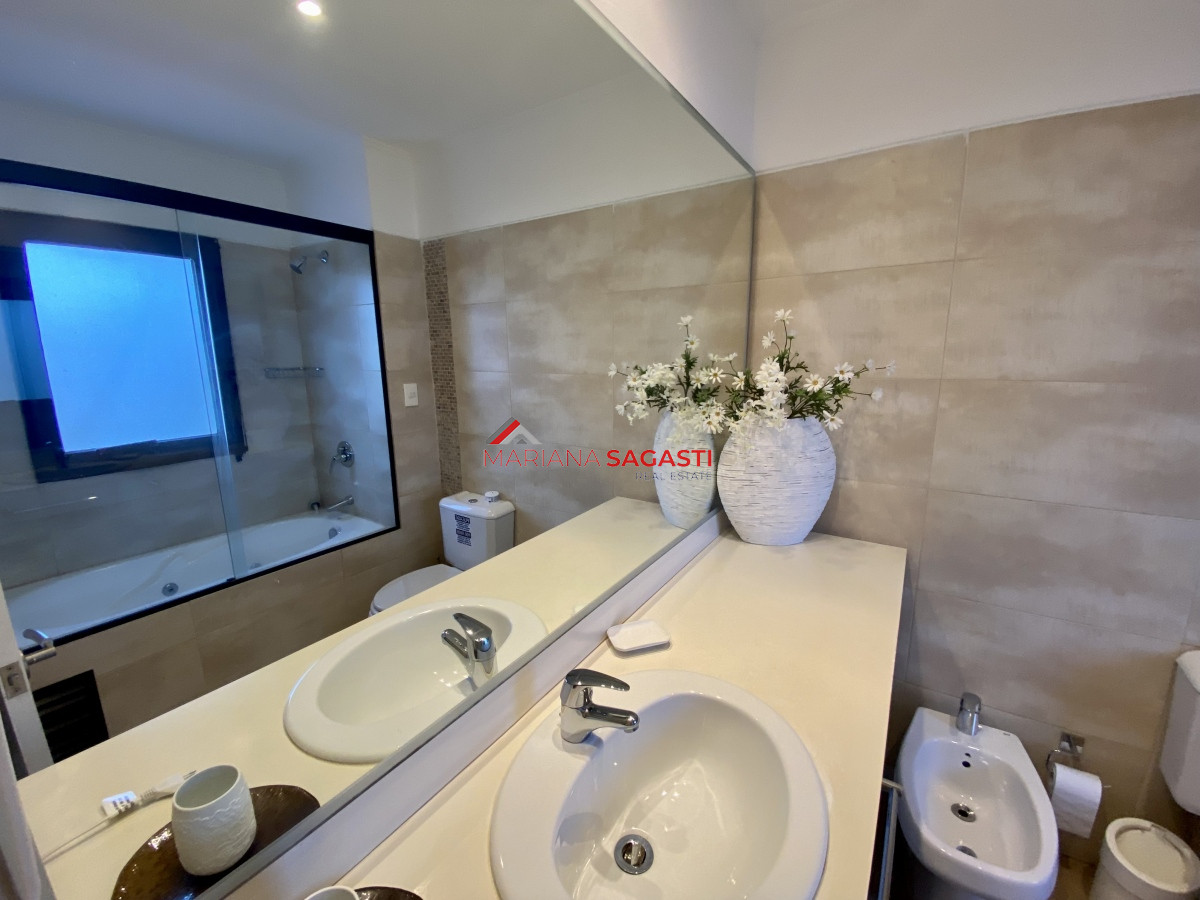 Casa ID.3903 - Venta casa 2 dormitorios pinares