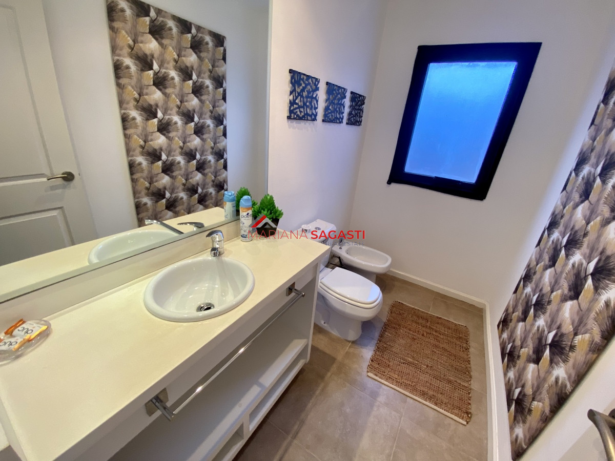 Casa ID.3903 - Venta casa 2 dormitorios pinares