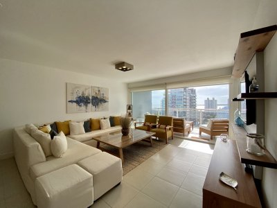 Apartamento en Playa Brava, Punta del Este. - NDM7730A