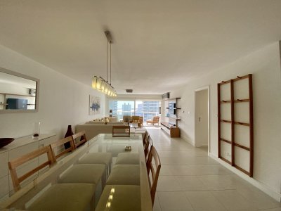 Apartamento en Playa Brava, Punta del Este. - NDM7730A
