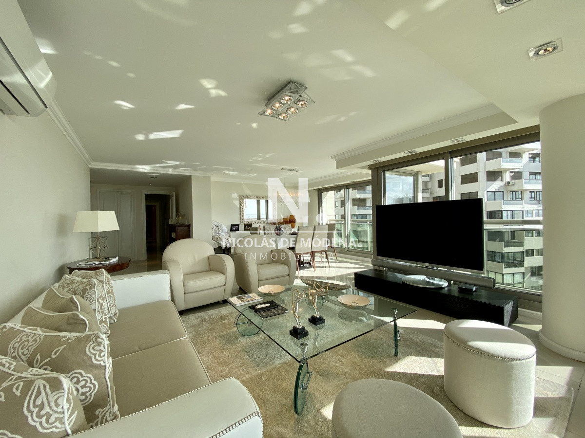 Brava - GoPunta - Portal Inmobiliario de Punta del Este - Maldonado