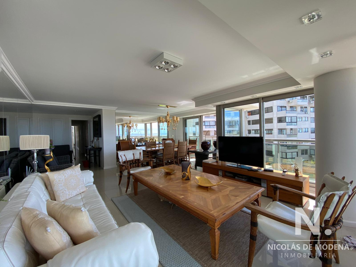 Brava - GoPunta - Portal Inmobiliario de Punta del Este - Maldonado