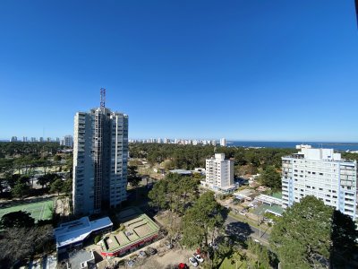 Venta apartamento 2 dormitorios con servicios Punta del Este , A ESTRENAR, Greenlife