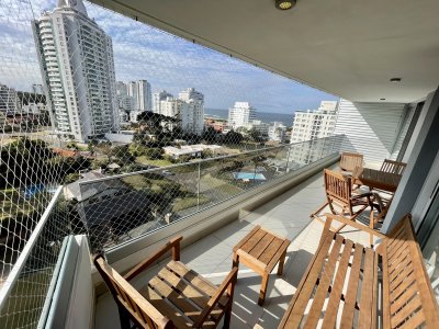 Apartamento en Punta del Este, Brava