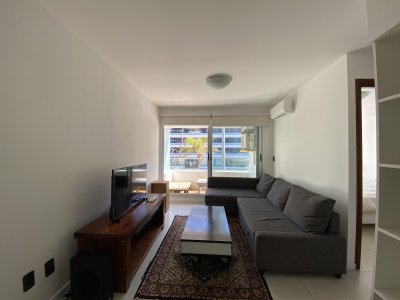 Apartamento de 1 dormitorio y 1 baño en Punta del Este