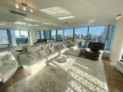 Alexander boulevard, Punta del Este Venta apartamento 3 dormitorios. Playa mansa, Punta del Este 