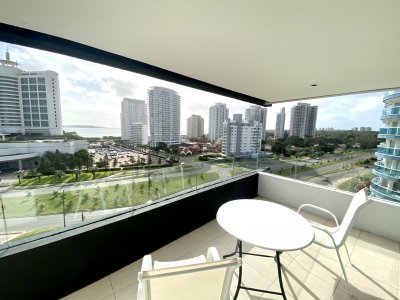 Hemroso apartamento a metros de la Mansa! Torre del Mar.