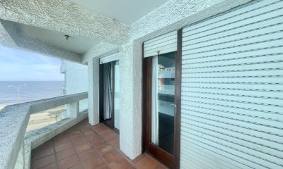 Oportunidad Venta Departamento - 3 Dormitorios 2 Baños - Playa Mansa