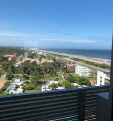 Excepcional apartamento en piso alto de Look Brava