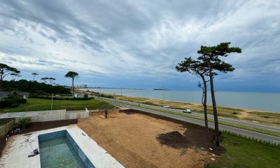 Venta apartamento 2 dormitorios. Playa mansa, Punta del Este