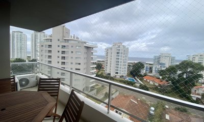 Apartamento de dos dormitorios con vista!