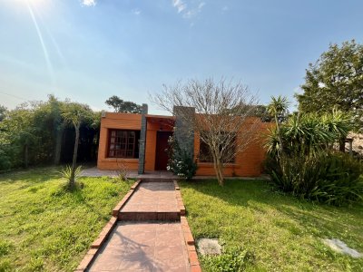 Linda casa con piscina en Punta del Este 