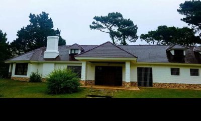 Hermosa mansion en zona Cantegril!