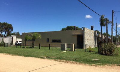 Casa moderna a 100 metros del mar!