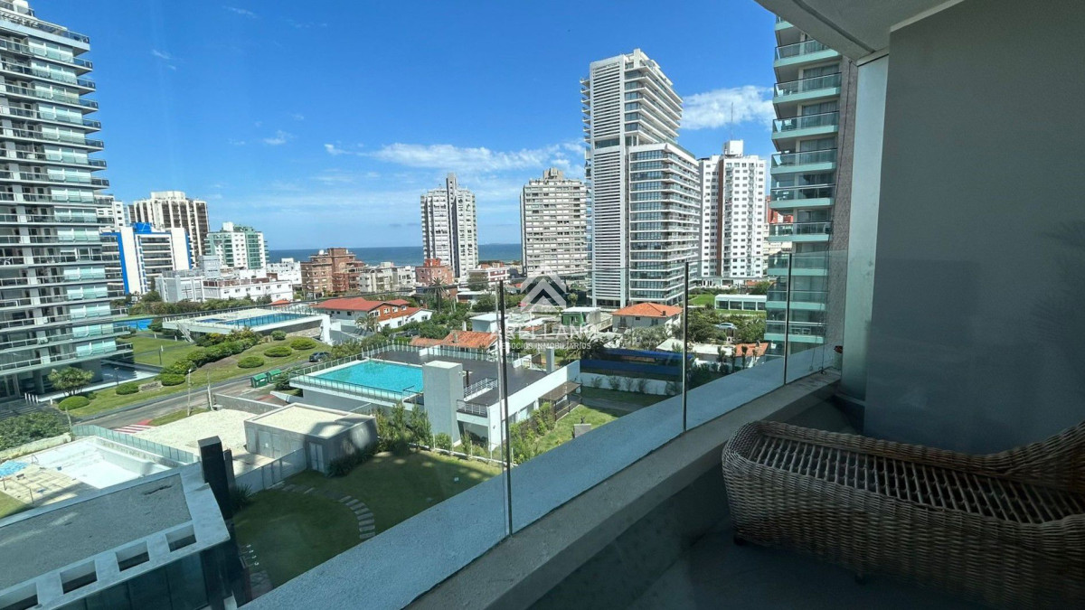 Apartamento ID.6129 - Venta apartamento 1 dormitorio y medio en Punta del Este