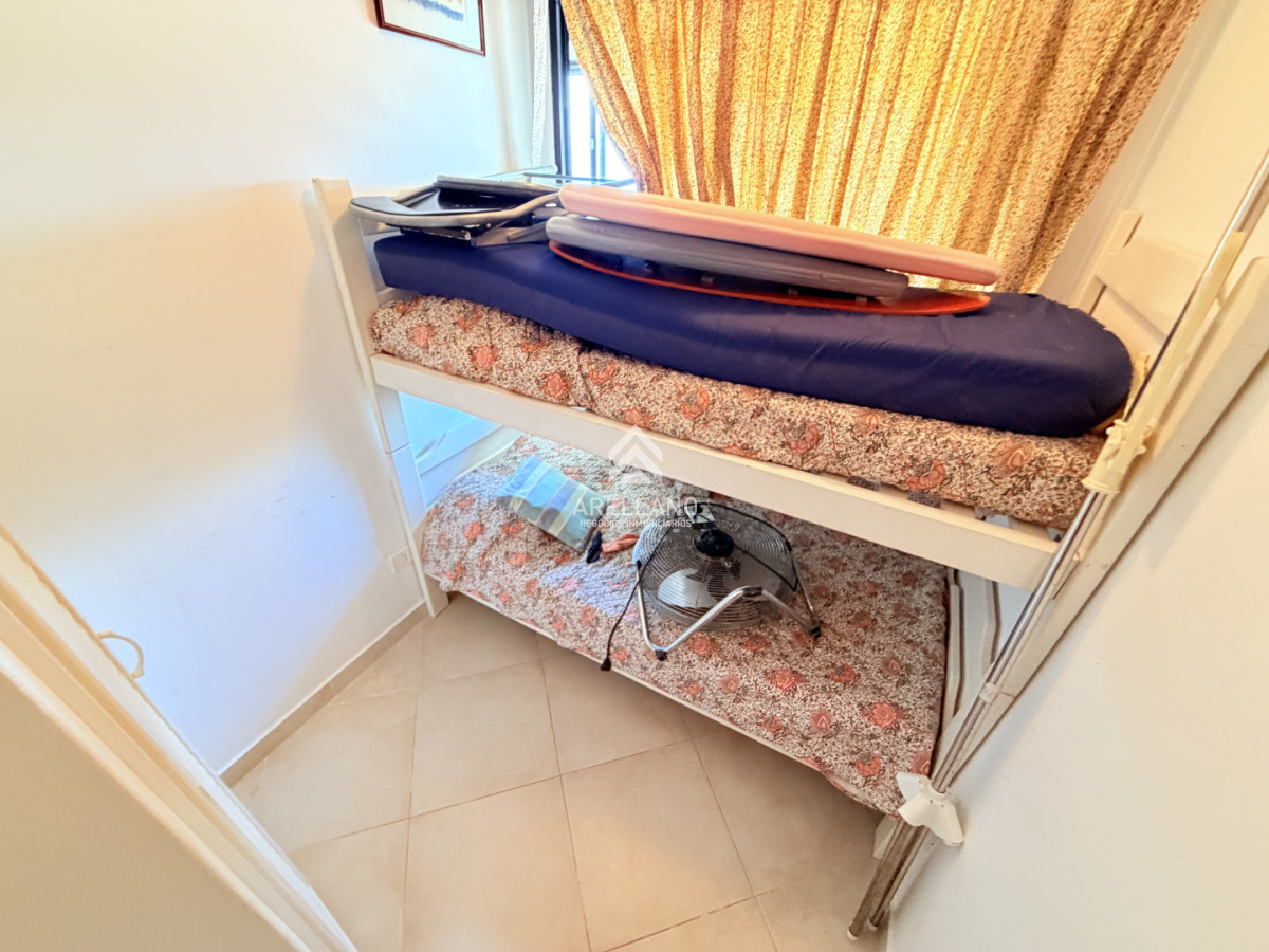 Apartamento ID.6049 - Venta apartamento 4 dormitorios. Playa brava, Punta del Este. 