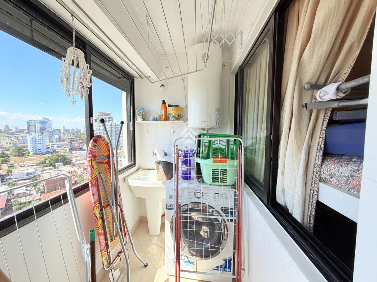 Apartamento ID.6049 - Venta apartamento 4 dormitorios. Playa brava, Punta del Este. 