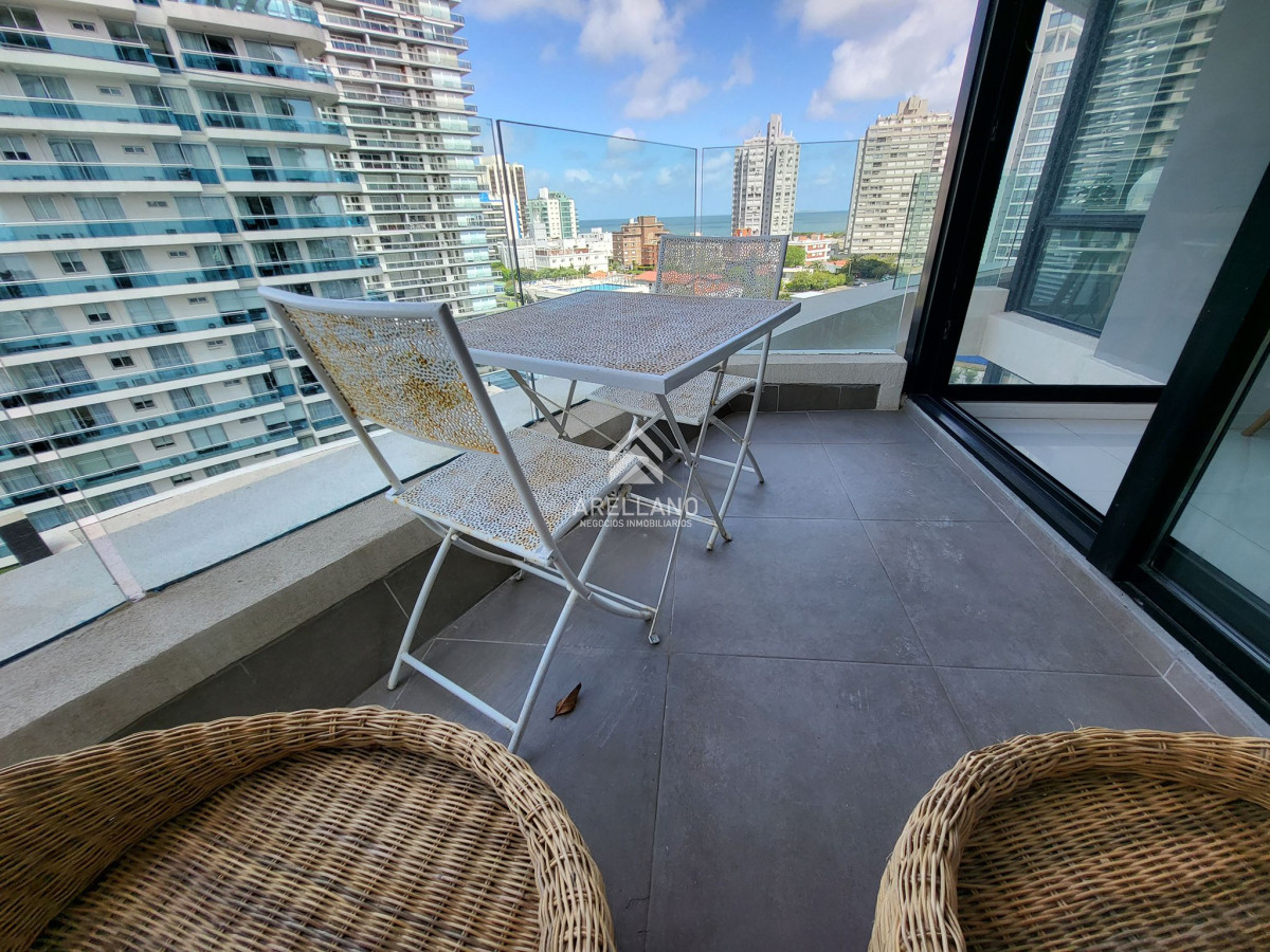 Apartamento ID.6129 - Venta apartamento 1 dormitorio y medio en Punta del Este