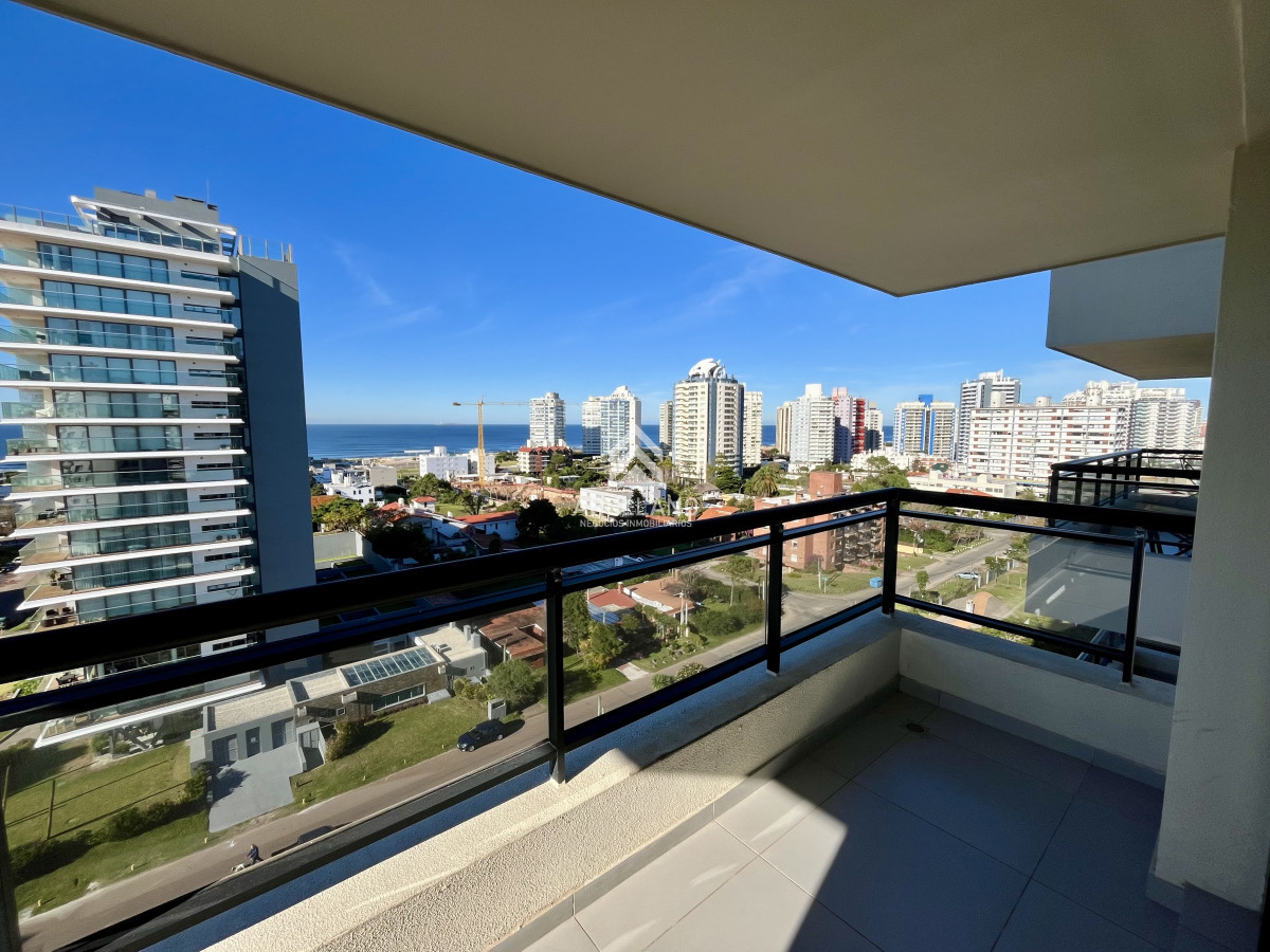 Apartamento ID.4731 - Venta Apartamento 2 dormitorios, Punta Del Este, Playa Brava.
