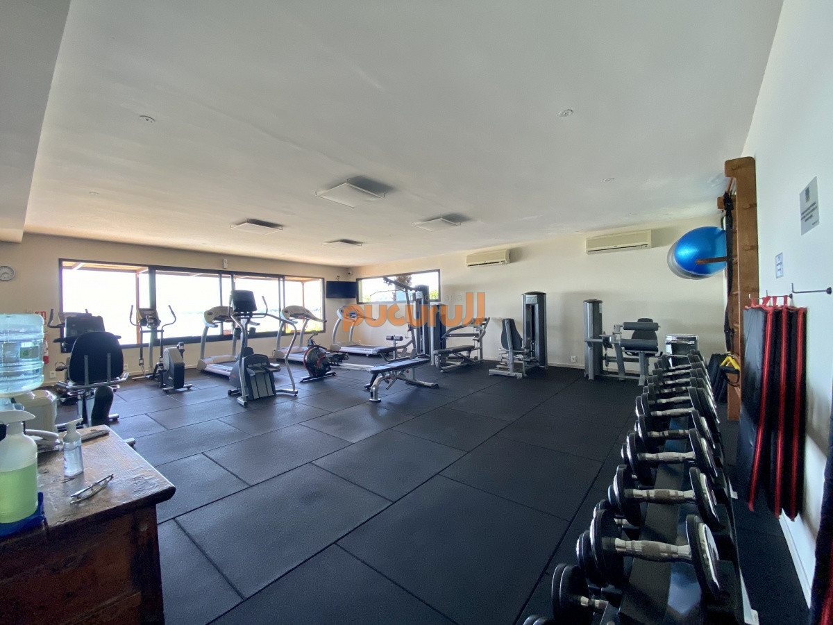 Apartamento ID.2253 - Venta apartamento 3 dormitorios más dependencia Punta Ballena 