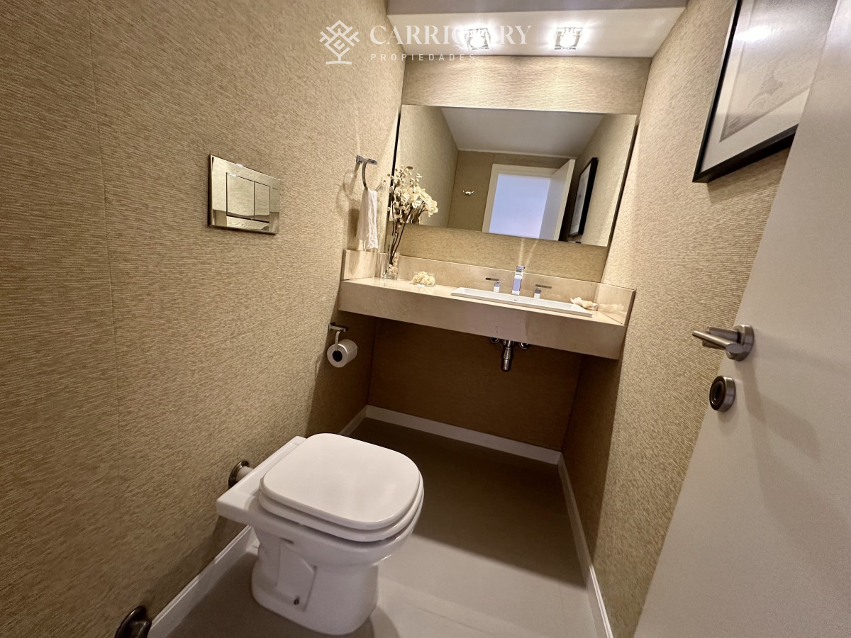 Apartamento ID.8185 - Alquiler Apartamento primera línea 4 dormitorios
