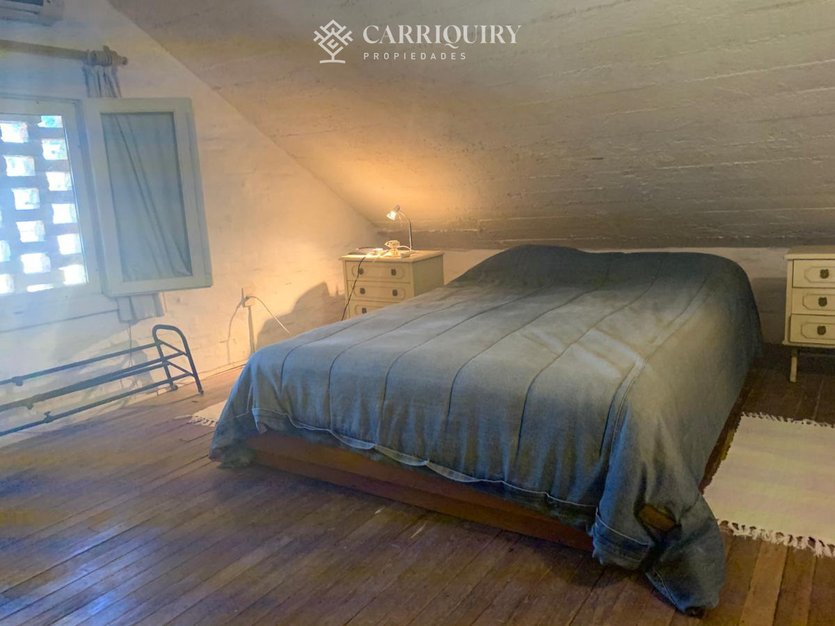 Casa ID.10390/Oportunidad-unica-frente-al-golf-en-punta-del-este-,-casa-con-4-dormotiros-en-venta - Venta casa 6 dormitorios - Playa Mansa, Punta del Este 