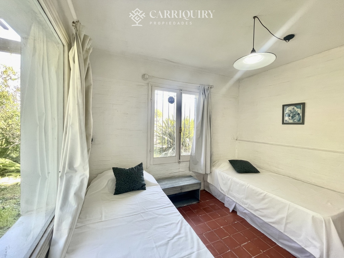 Casa ID.9032 - Venta casa 5 dormitorios. Montoya, La barra. 