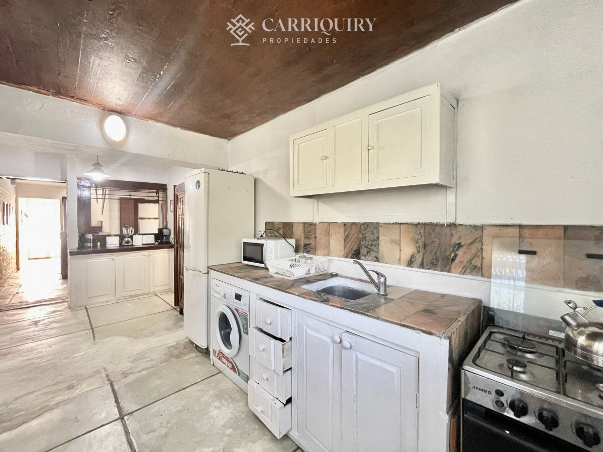 Casa ID.9032 - Venta casa 5 dormitorios. Montoya, La barra. 