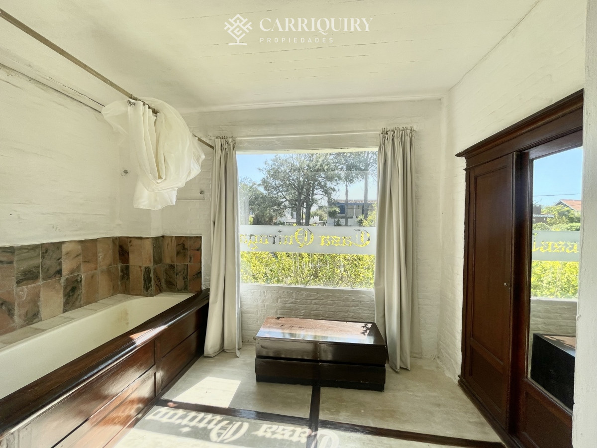 Casa ID.9032 - Venta casa 5 dormitorios. Montoya, La barra. 