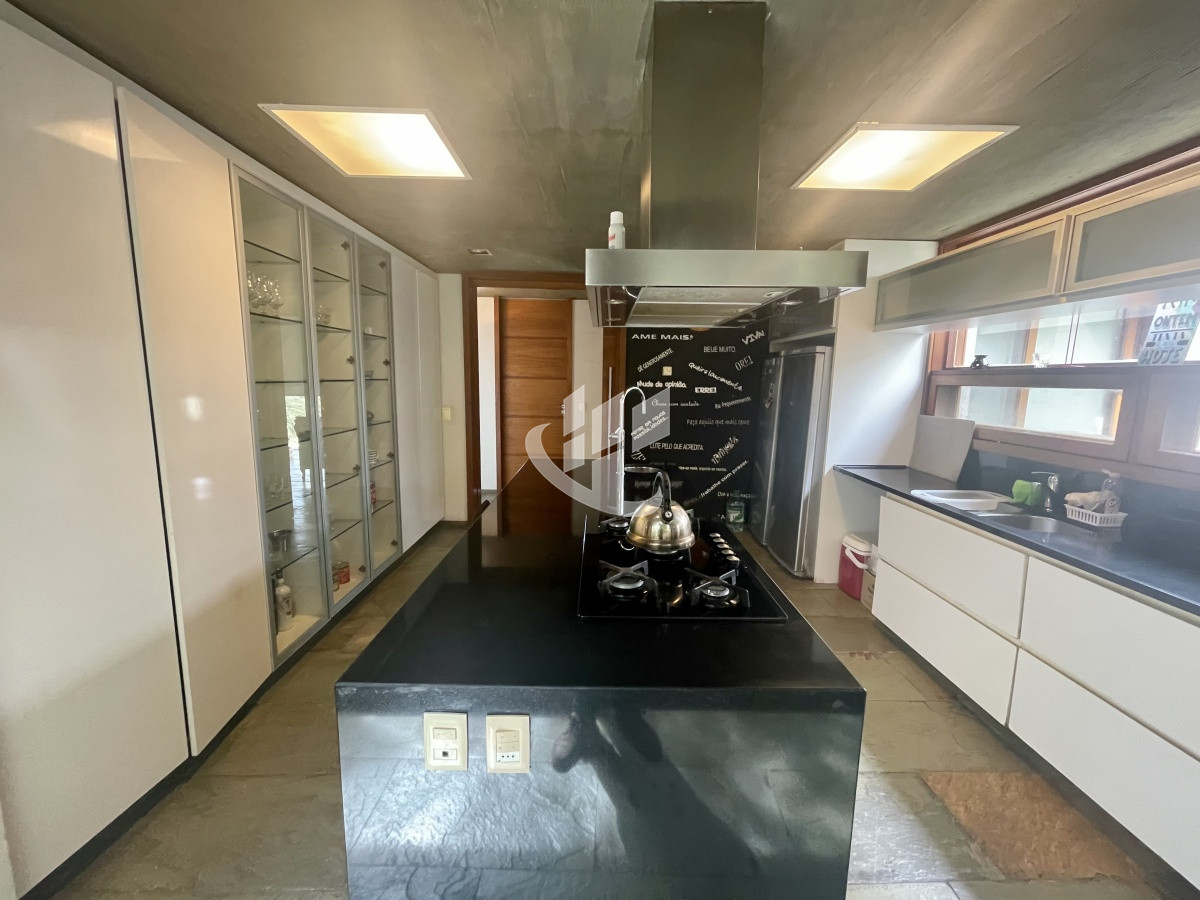 Casa ID.1227 - Venta casa 4 dormitorios El Chorro