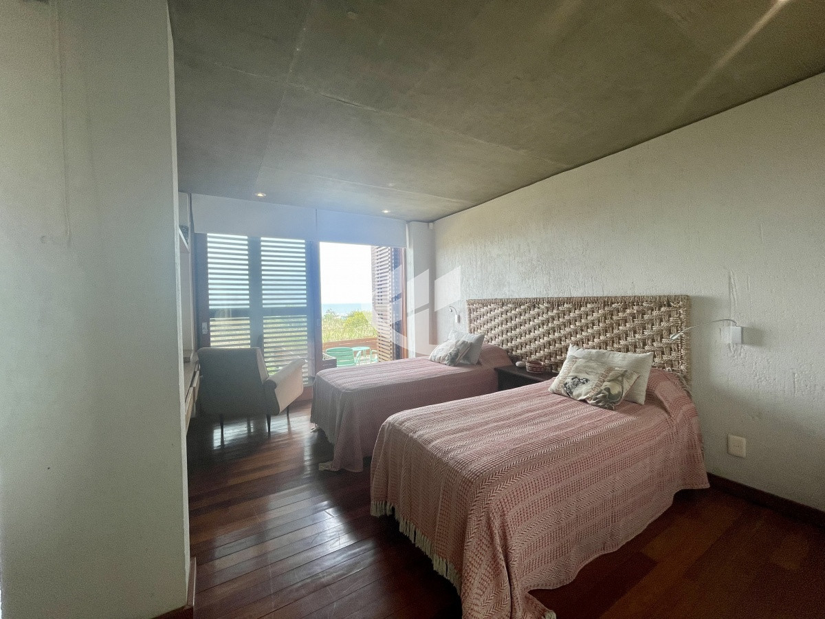 Casa ID.1227 - Venta casa 4 dormitorios El Chorro