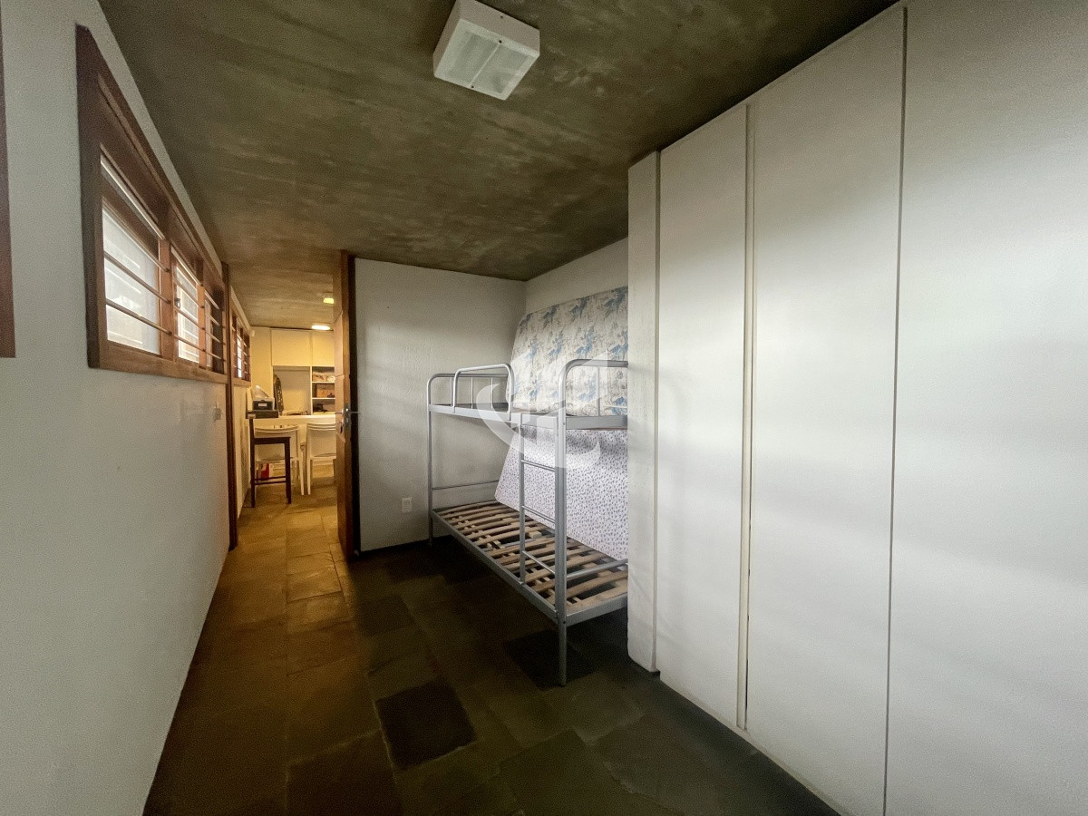 Casa ID.1227 - Venta casa 4 dormitorios El Chorro