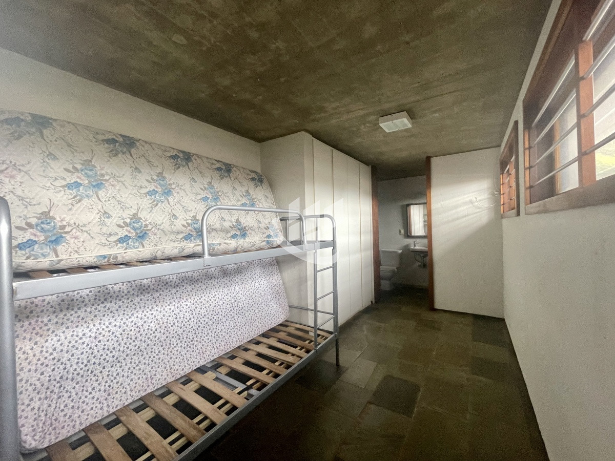 Casa ID.1227 - Venta casa 4 dormitorios El Chorro
