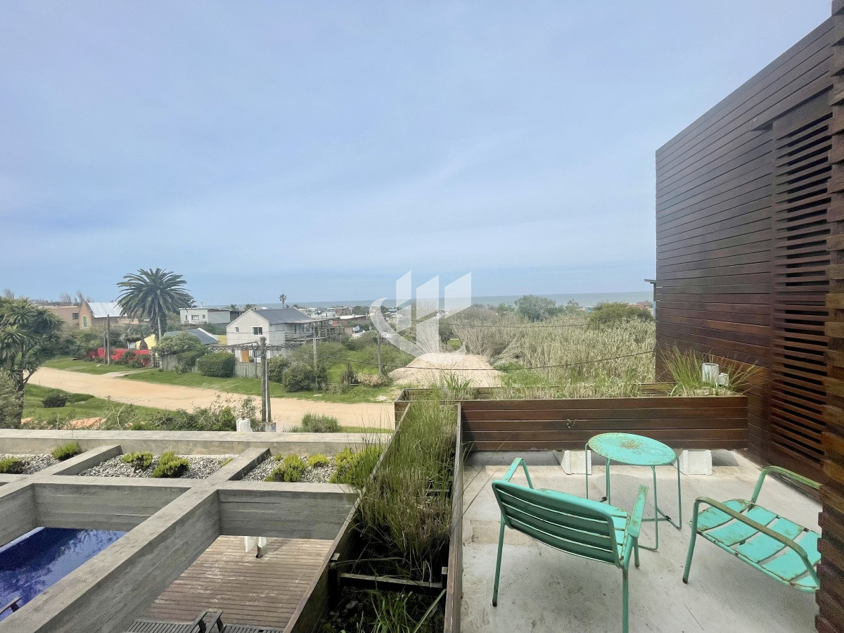 Casa ID.1227 - Venta casa 4 dormitorios El Chorro