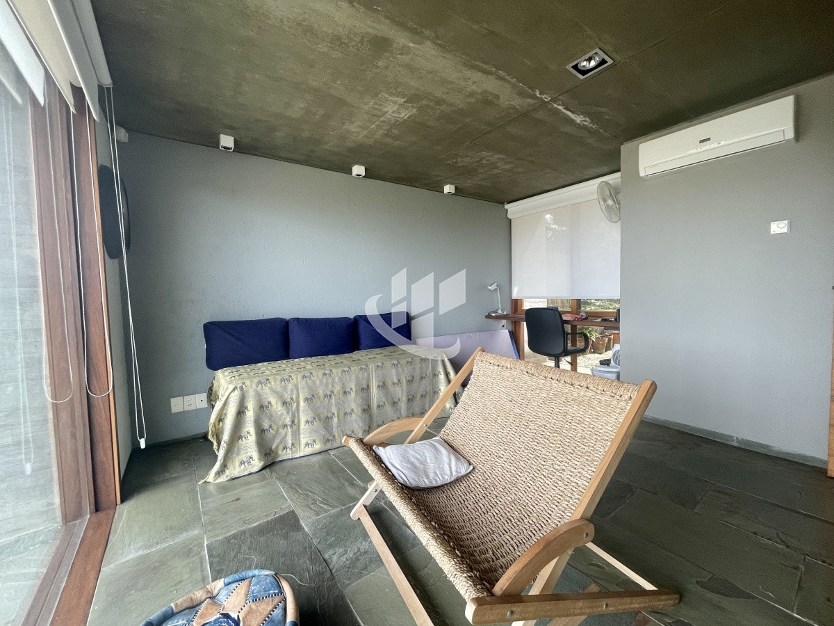 Casa ID.1227 - Venta casa 4 dormitorios El Chorro