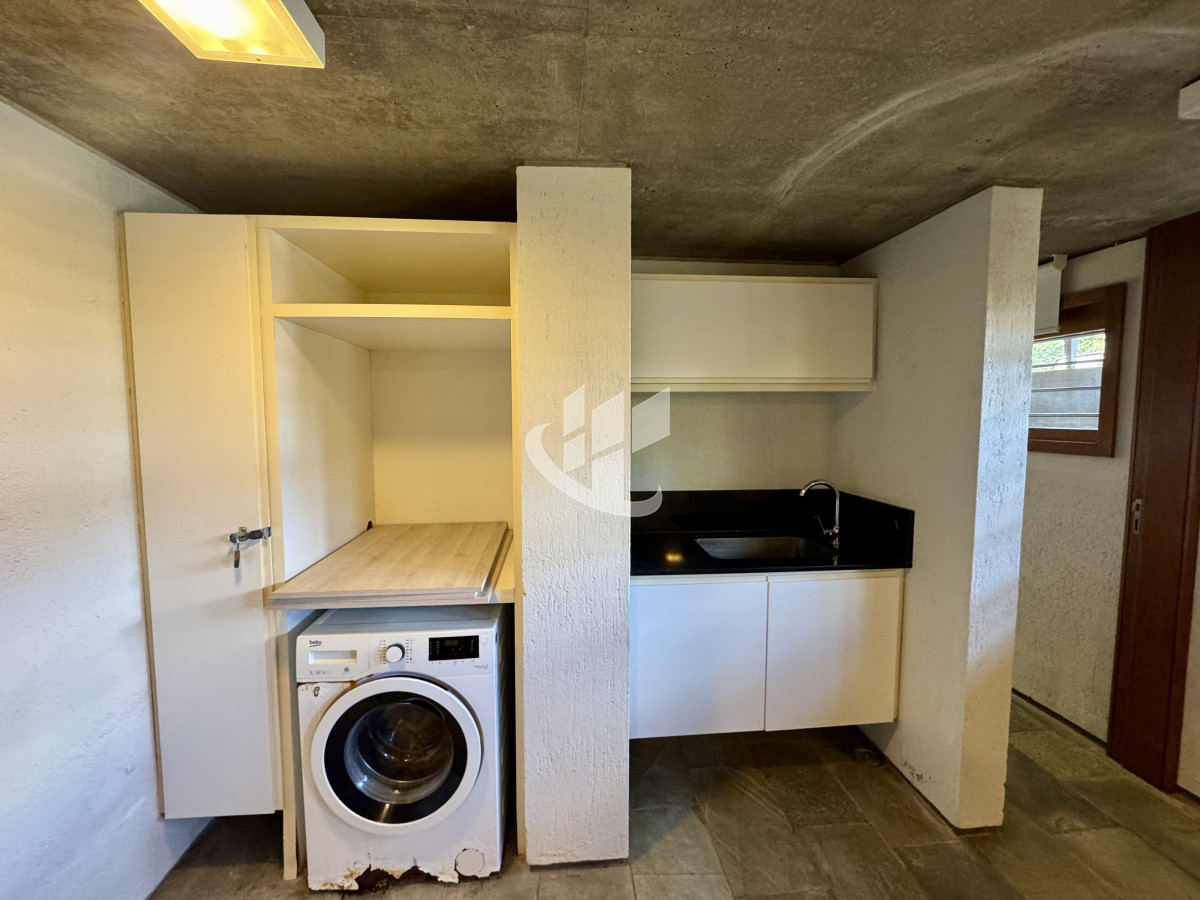 Casa ID.1227 - Venta casa 4 dormitorios El Chorro