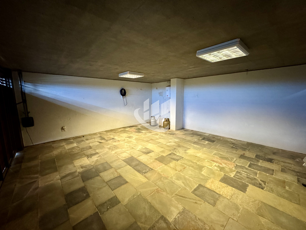 Casa ID.1227 - Venta casa 4 dormitorios El Chorro