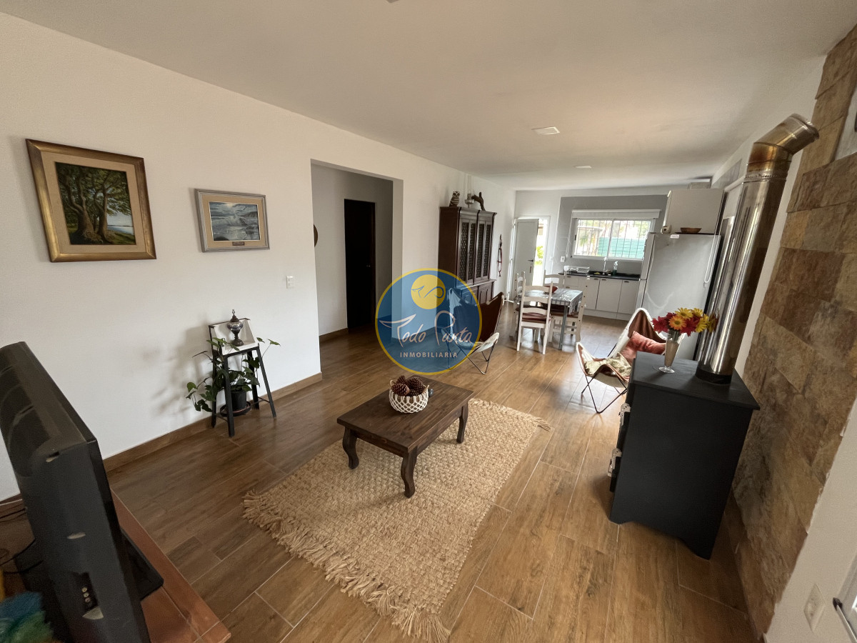 Burnett - GoPunta - Portal Inmobiliario de Punta del Este - Maldonado