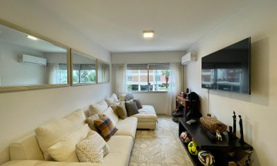 Venta apartamento 1 dormitorio con garaje. Península,  Punta del Este