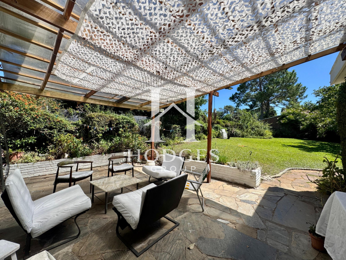 Casa ID.217 - Venta casa 4 dormitorios Punta del Este