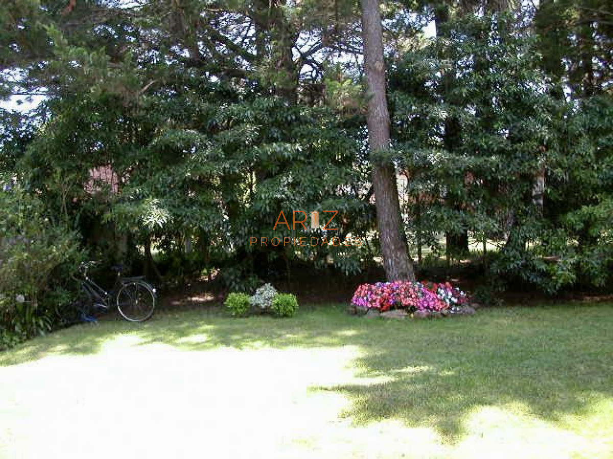 Apartamento ID.2001 - Venta apartamento 2 dormitorios Punta del Este 