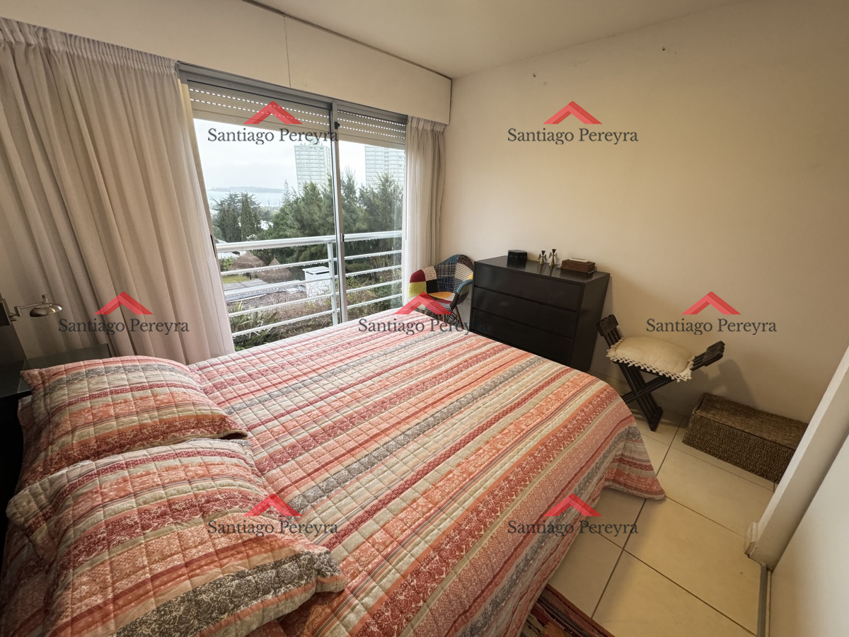 Apartamento ID.17117 - Venta apartamento 3 dormitorios. Playa mansa, Punta del Este 