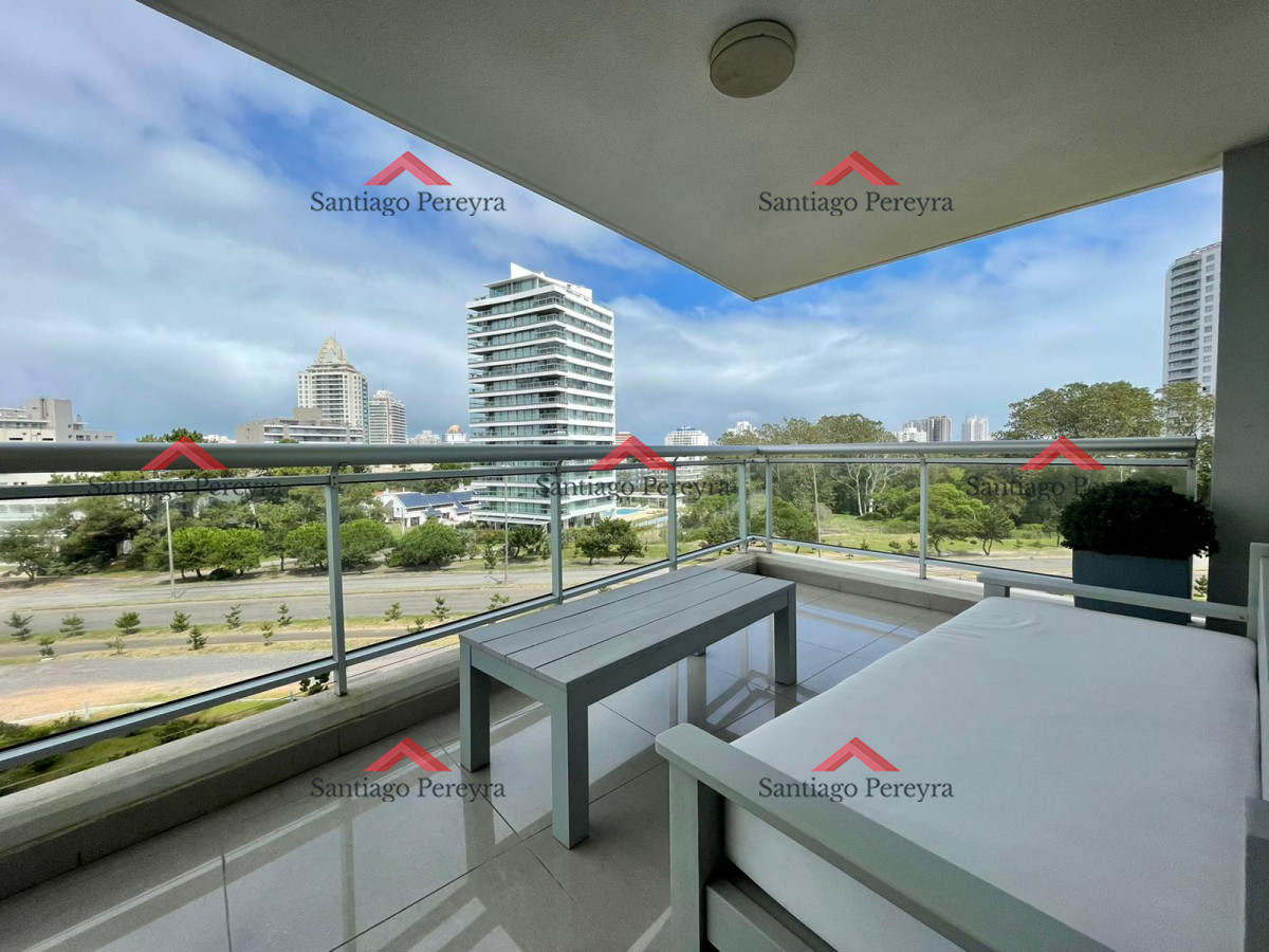 Apartamento ID.15709 - Venta apartamento 2 dormitorios playa brava Punta del Este 